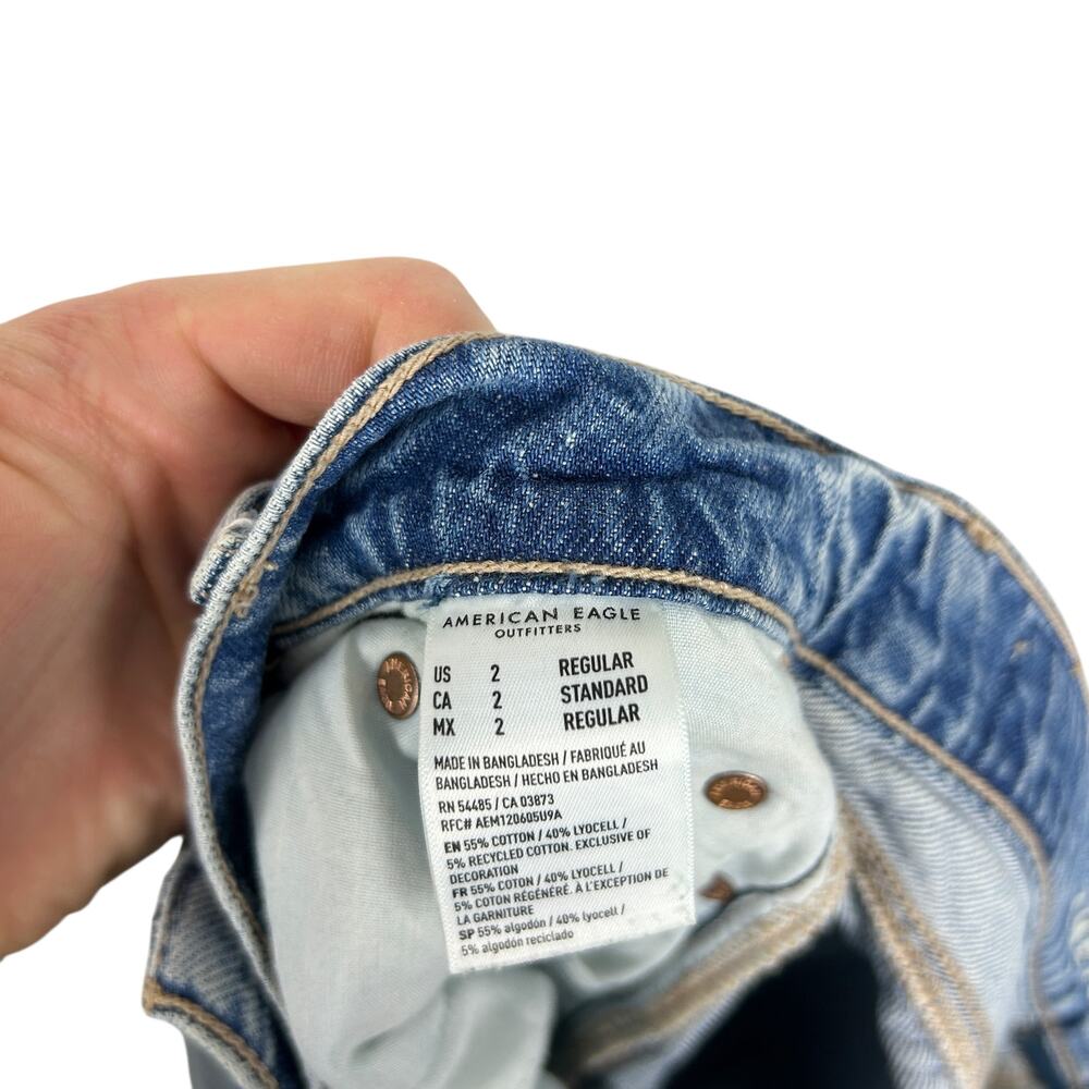 American Eagle High Rise Baggy Wide Leg Raw Hem Distressed 90s Y2K Baggy Jeans 2 - Picture 6 of 7